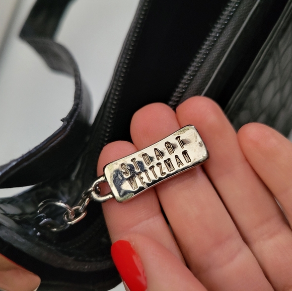 Y2K Stuart Weitzman Black Vegan Snakeskin Embossed Shoulder Bag/Purse - Picture 5 of 10